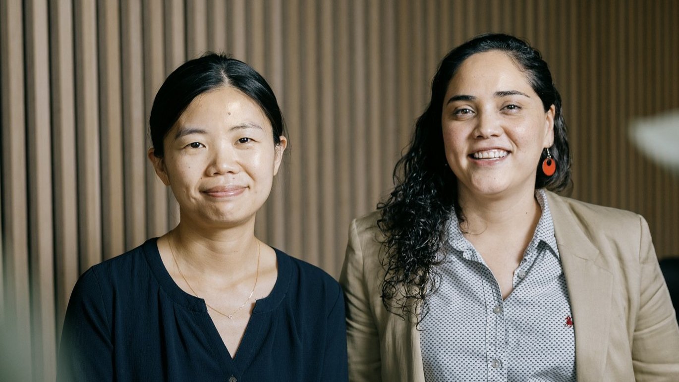 [Translate to English:] Yan Yan og Marcela Mendoza-Suárez fra AU Life Science Hub